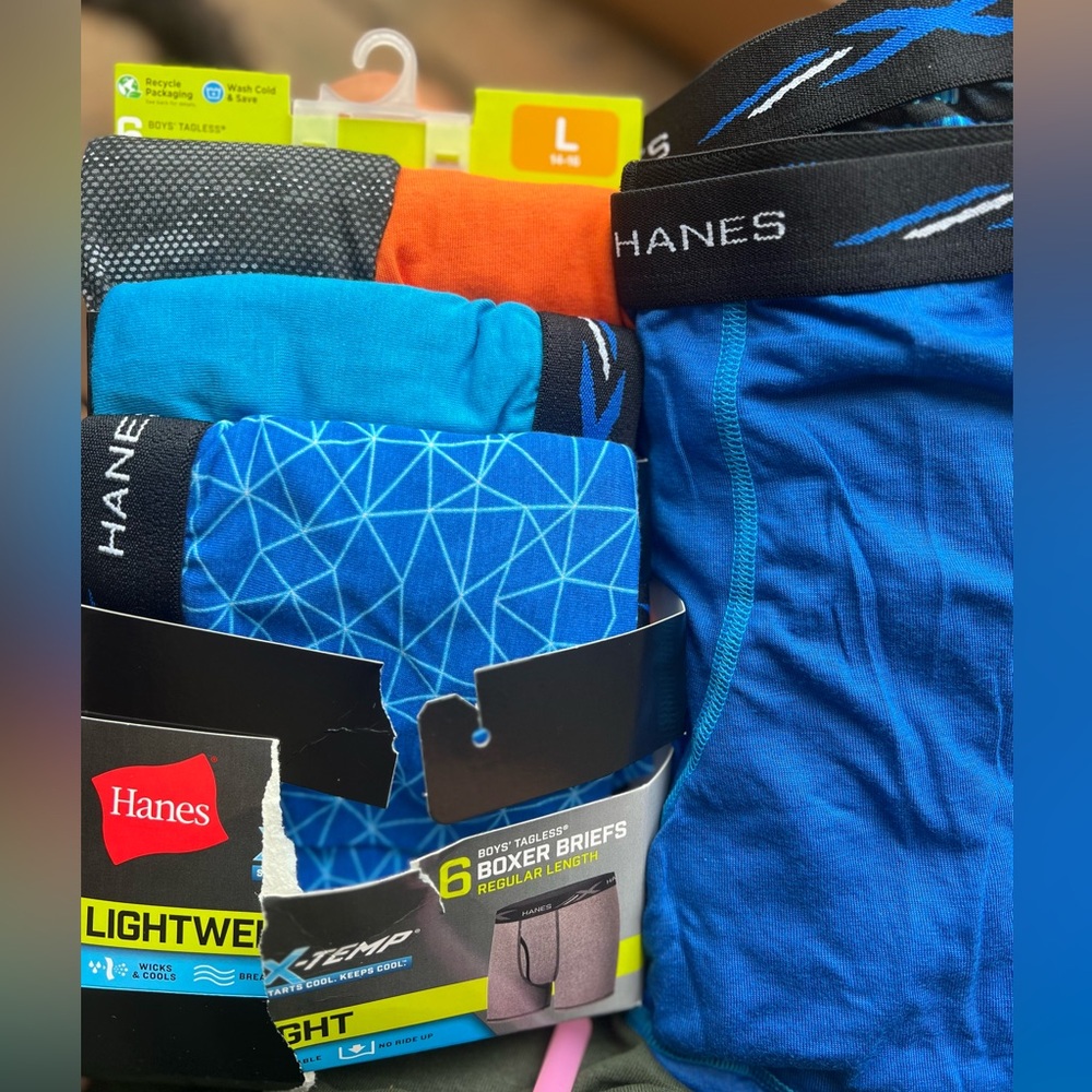 Boys boxer briefs regular length size L 14-16